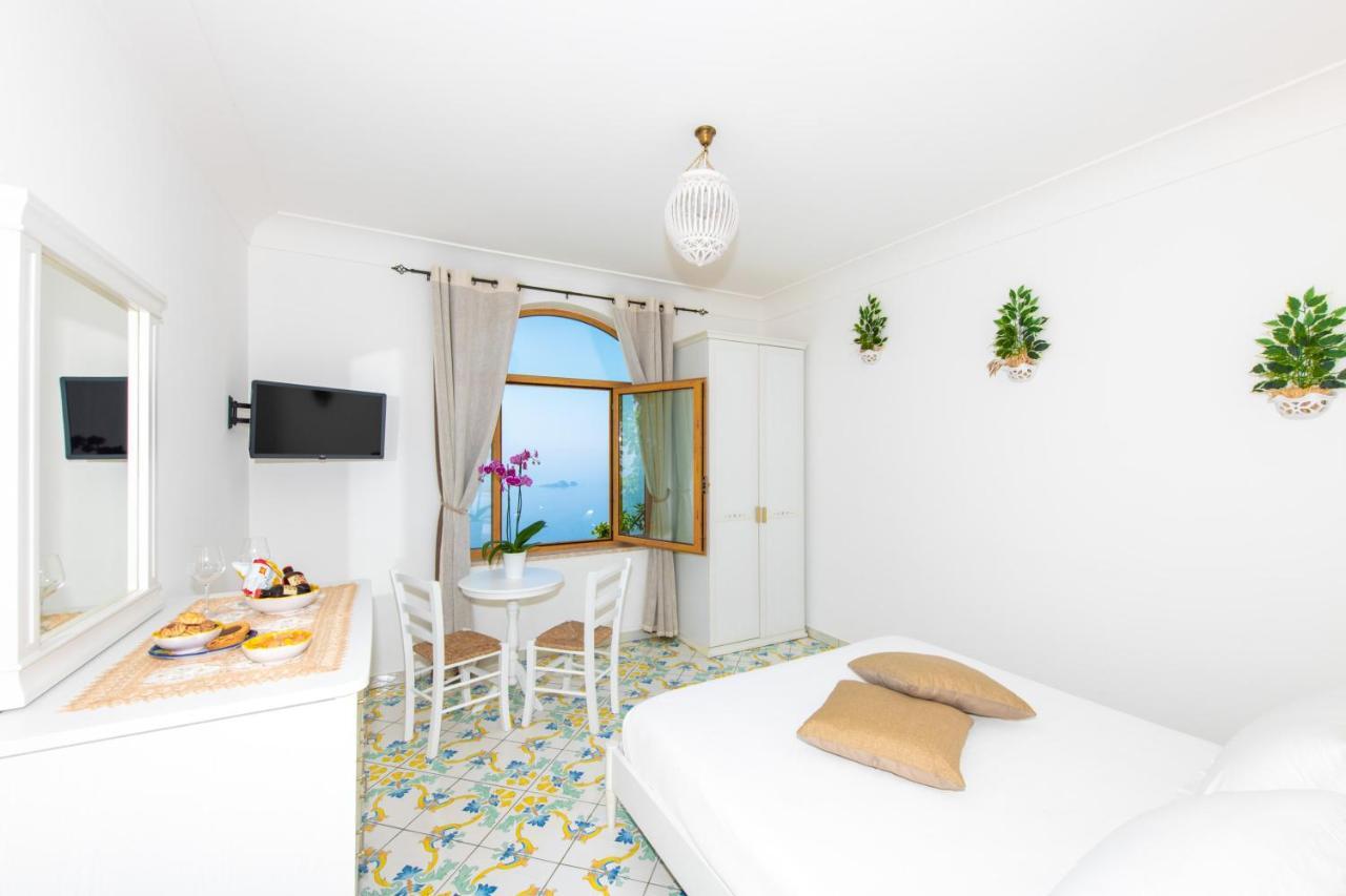 La Borragine Rooms โปซิตาโน ภายนอก รูปภาพ